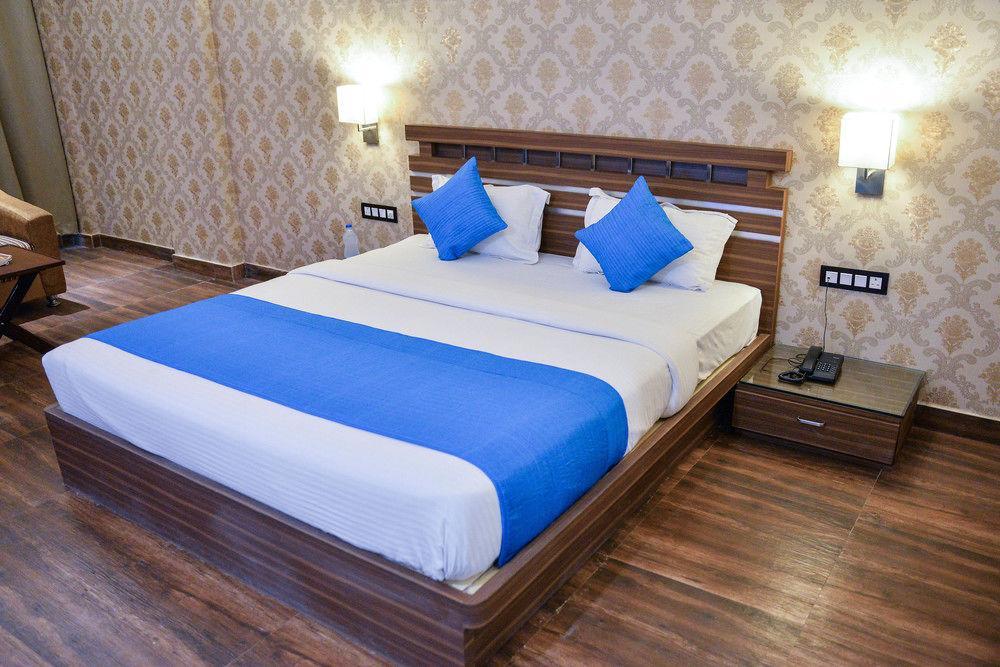 Hotel Puja Residency Váránasí Exteriér fotografie