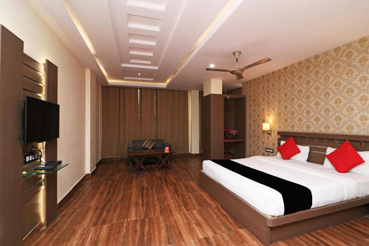 Hotel Puja Residency Váránasí Exteriér fotografie